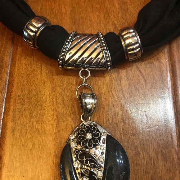 🇱🇷 2 scarves - Picture 3 of 6